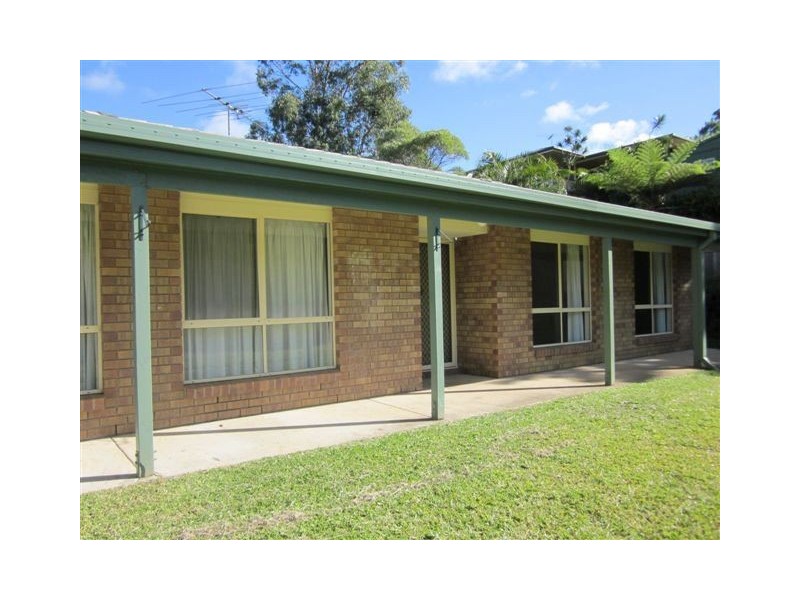 92 Pohon Dr, Tanah Merah QLD 4128