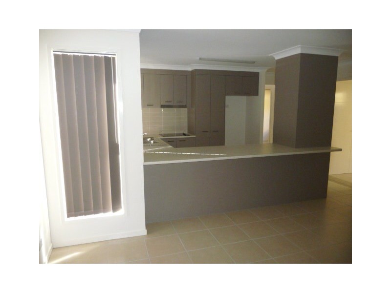 5 RAVENSBOURNE ST, Waterford QLD 4133