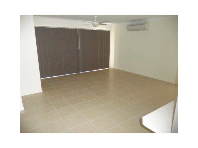 5 RAVENSBOURNE ST, Waterford QLD 4133