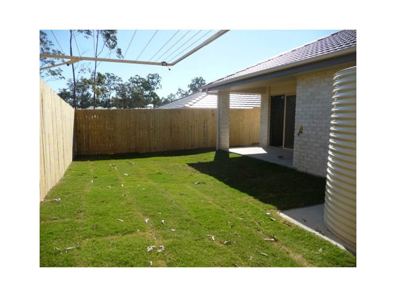 5 RAVENSBOURNE ST, Waterford QLD 4133