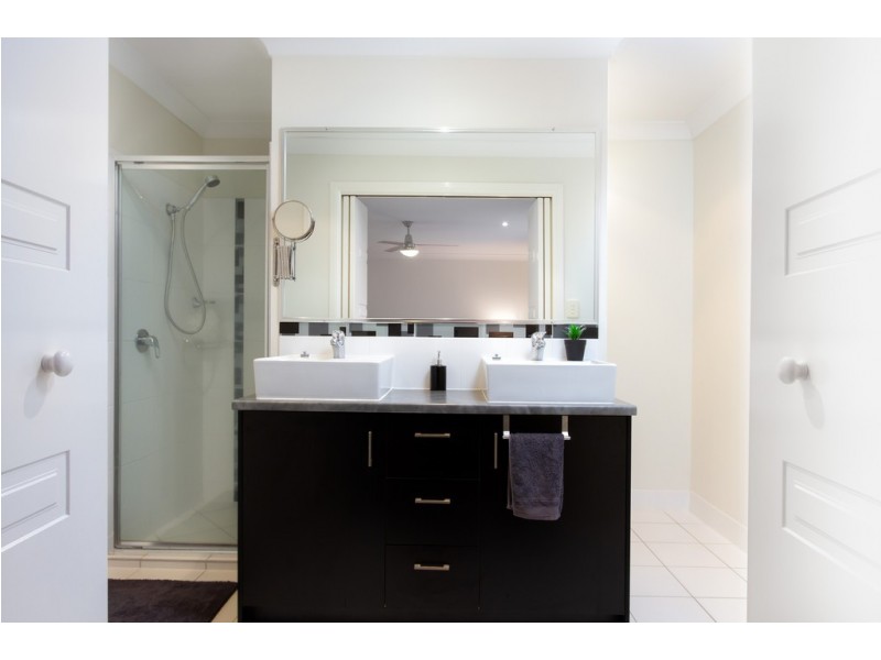 9 ANNABELLE CRESCENT, Upper Coomera QLD 4209