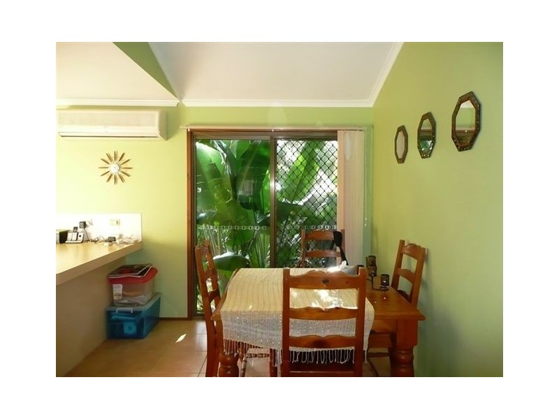 8/7 Albert Street, Eagleby QLD 4207