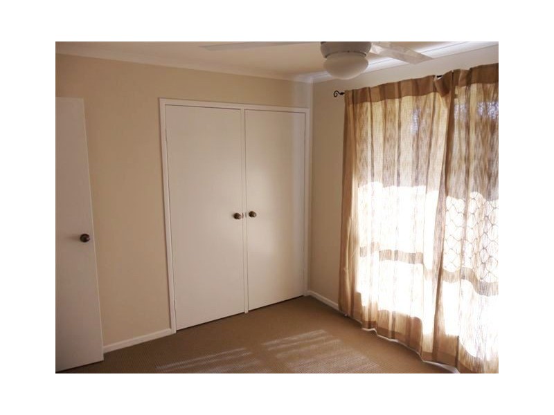 3 Balmoral Street, Eagleby QLD 4207