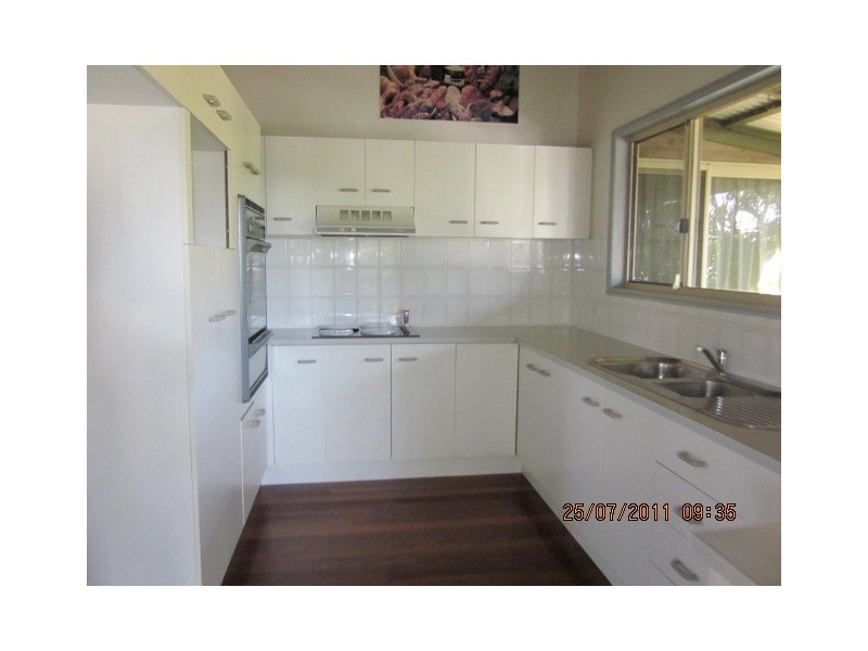 15 HAUSMAN CRT, Windaroo QLD 4207