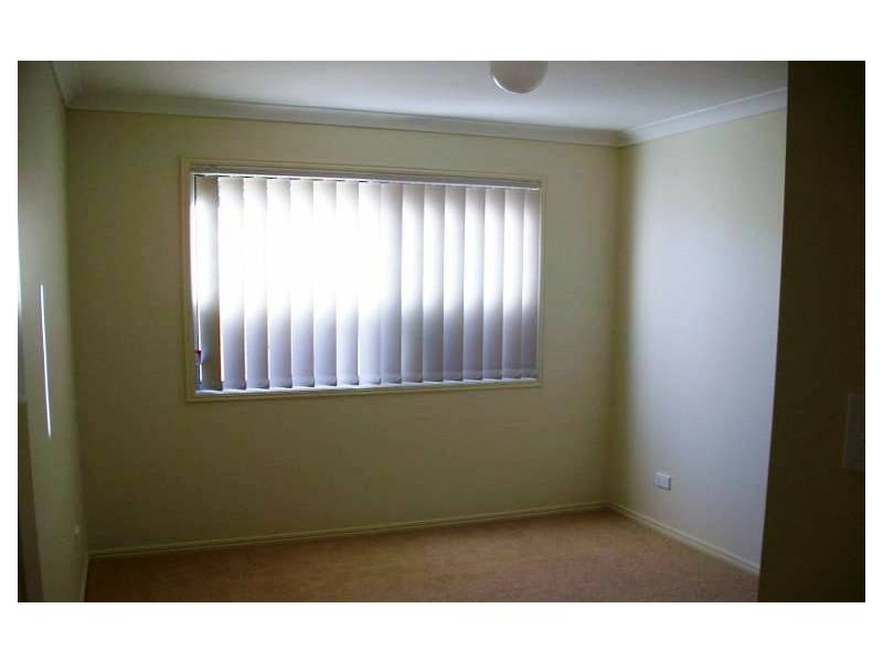 4 Crestwood Street, Bahrs Scrub QLD 4207