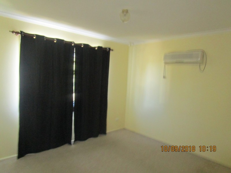 6 Magra Crt, Eagleby QLD 4207