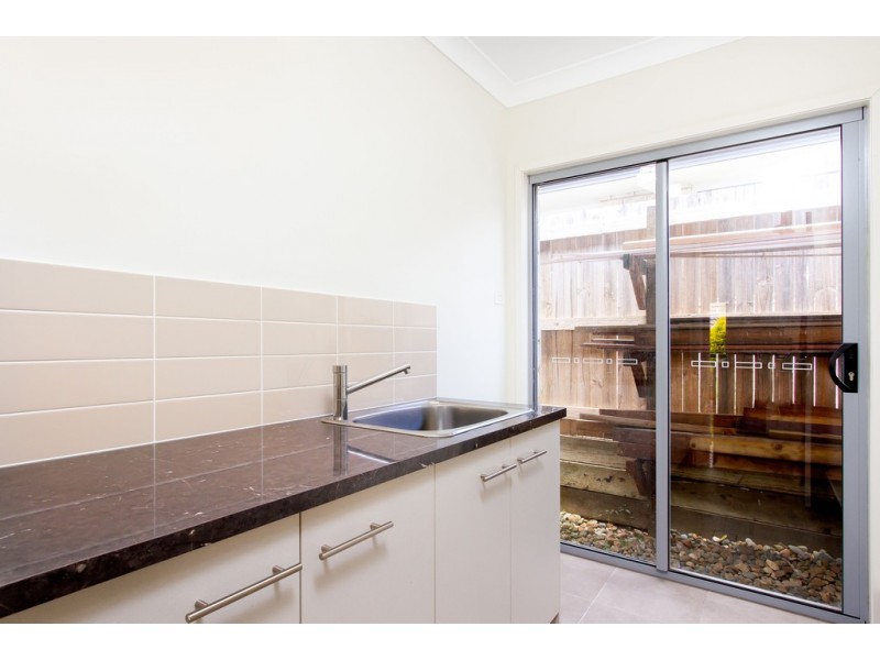 7 Ravensbourne Crt, Waterford QLD 4133