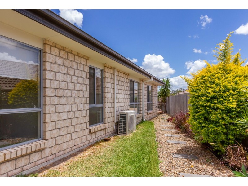7 Ravensbourne Crt, Waterford QLD 4133