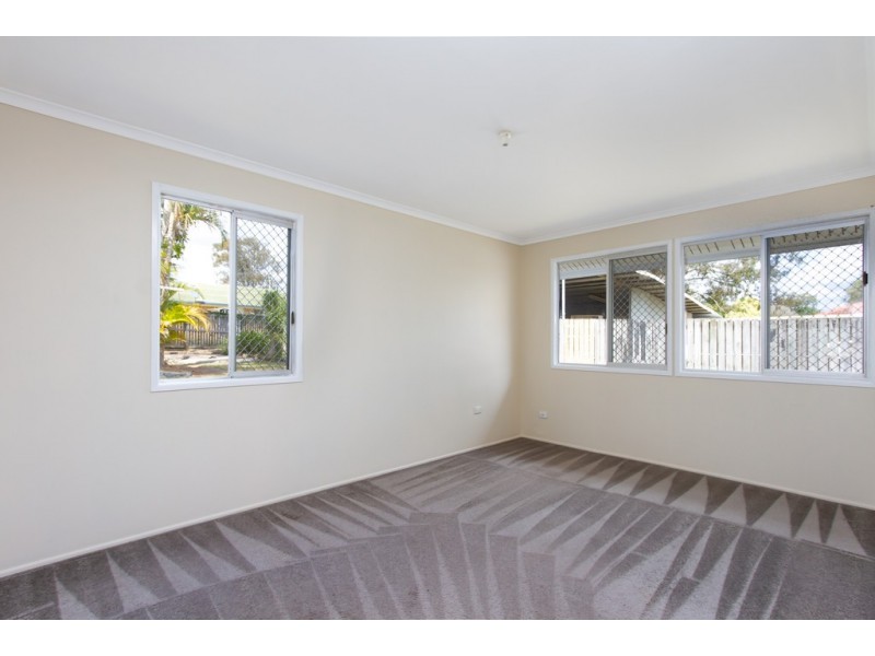11 HUGHES STREET, Eagleby QLD 4207