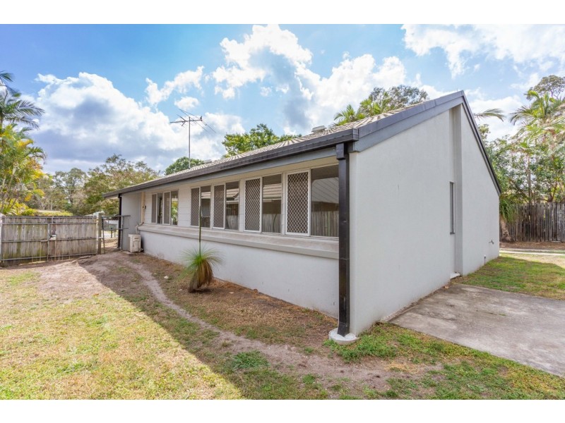 11 HUGHES STREET, Eagleby QLD 4207