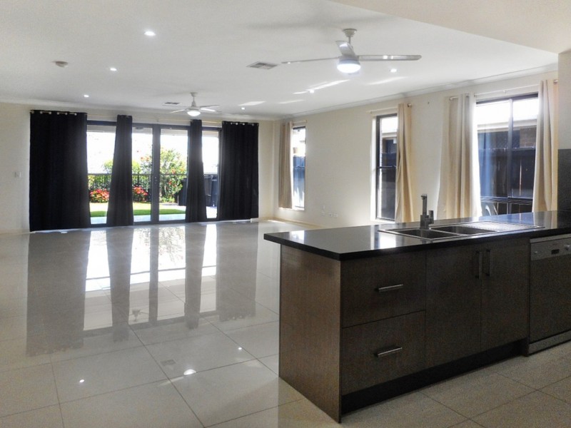 40 Barrington Ccrt, Waterford QLD 4133