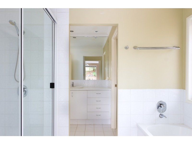 5 CARRIE CRESCENT, Beenleigh QLD 4207