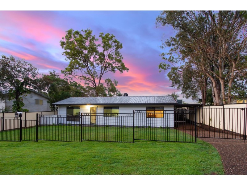 14 FAIRFAX AVENUE, Bethania QLD 4205