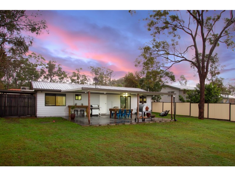 14 FAIRFAX AVENUE, Bethania QLD 4205