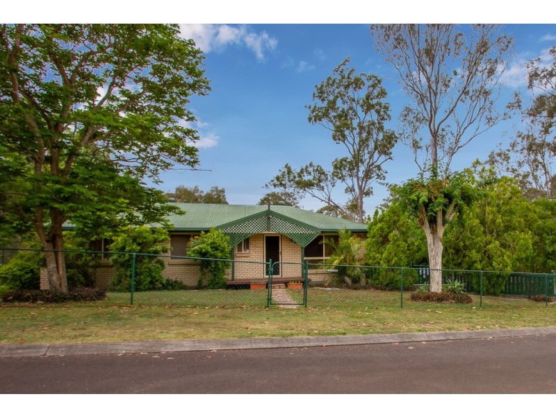 46 LOANE DRIVE, Edens Landing QLD 4207