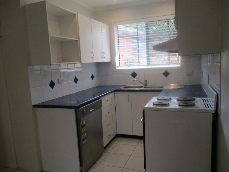 2/92 Boundary Street, Beenleigh QLD 4207