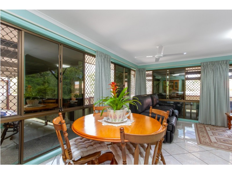 185 CASTILE CRESCENT, Edens Landing QLD 4207