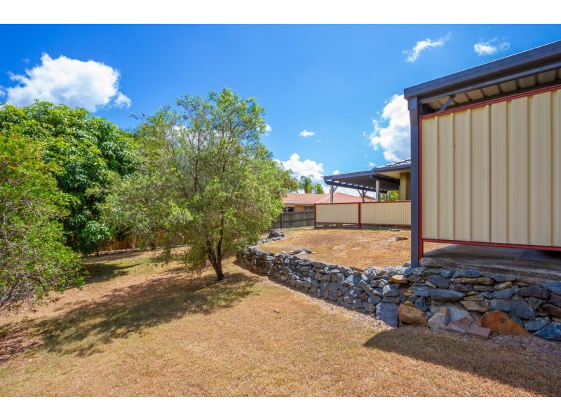 185 CASTILE CRESCENT, Edens Landing QLD 4207