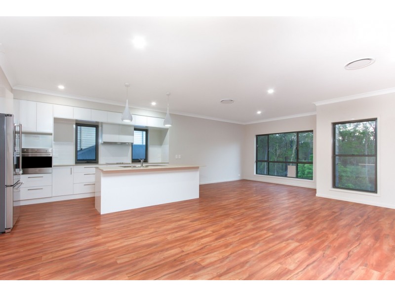 33-35 Raid Rise, Bahrs Scrub QLD 4207