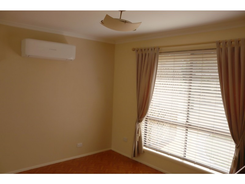 47 Sunscape Dve, Eagleby QLD 4207
