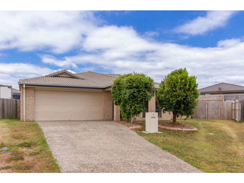 5 Louise Crt, Eagleby QLD 4207