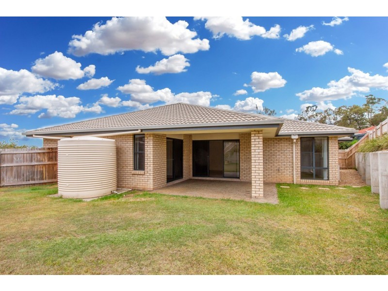 5 Louise Crt, Eagleby QLD 4207