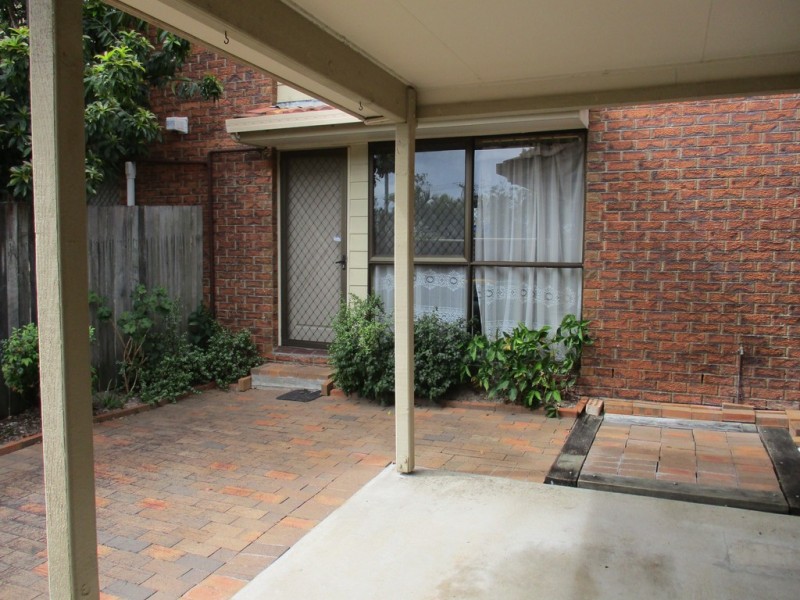 2/15 Woodbeck Street, Beenleigh QLD 4207