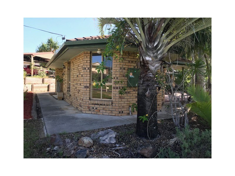 53 Ivanhoe Dr, Edens Landing QLD 4207
