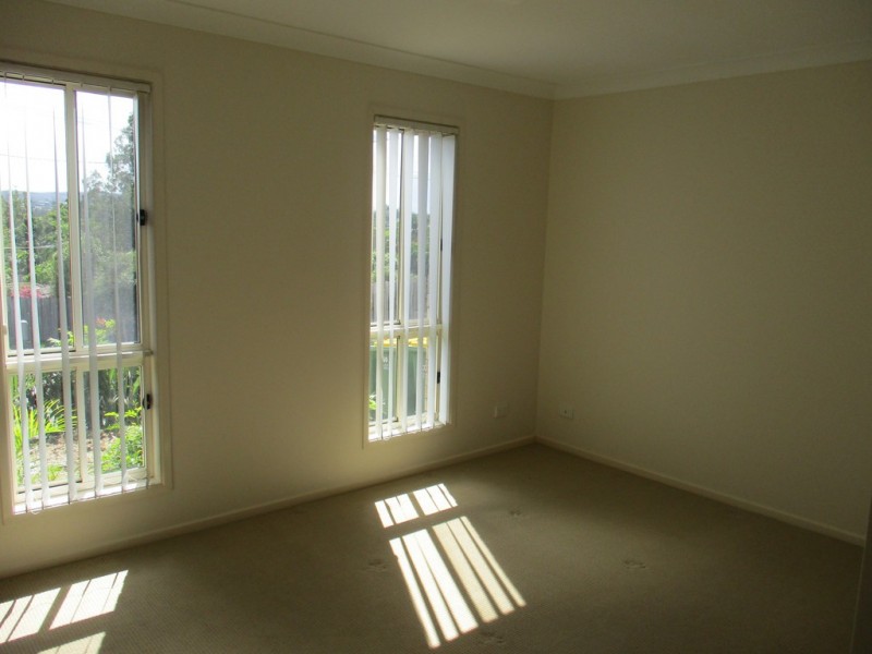 2/150 Castile Cres, Edens Landing QLD 4207