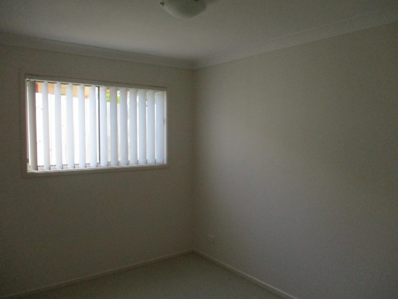 2/150 Castile Cres, Edens Landing QLD 4207
