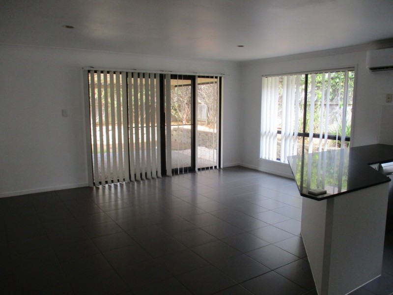 38 Alvine Drive, Eagleby QLD 4207