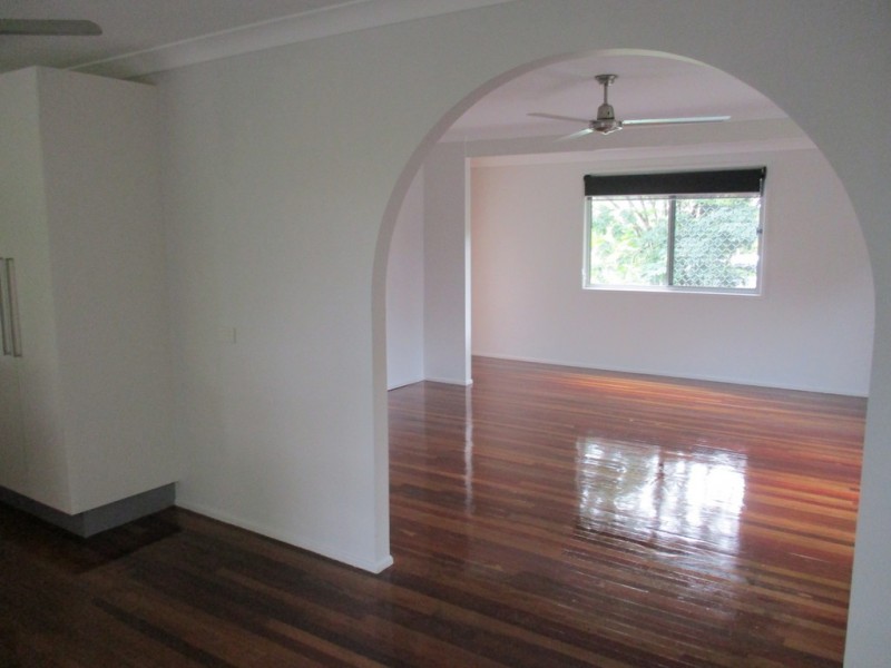 28 Lincoln Street, Beenleigh QLD 4207