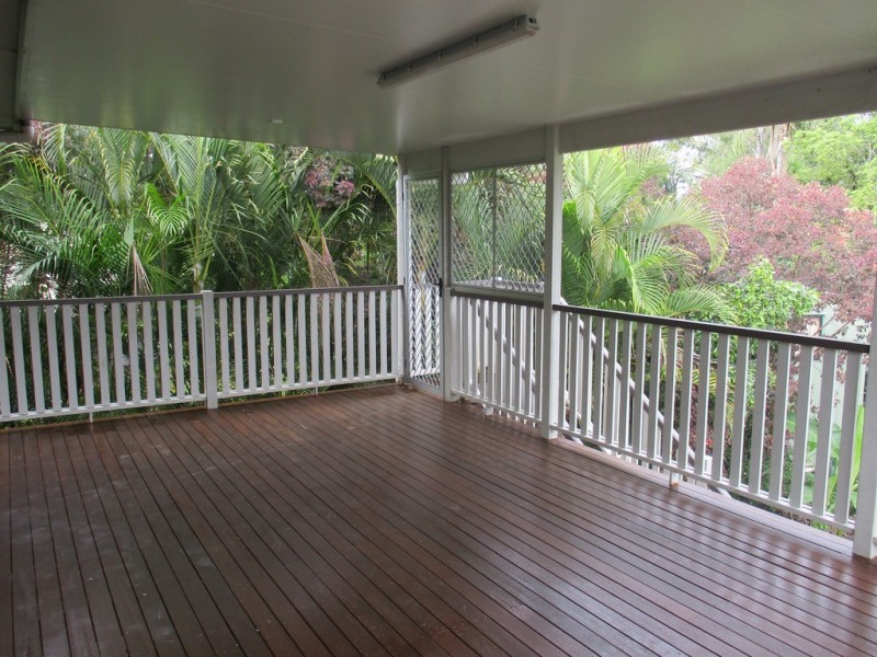 28 Lincoln Street, Beenleigh QLD 4207