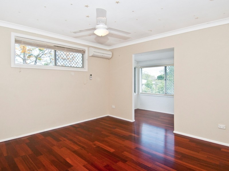 22 TWEEDVALE STREET, Beenleigh QLD 4207
