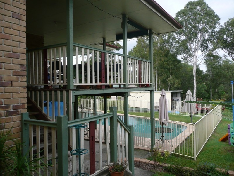 Mount Warren Park QLD 4207