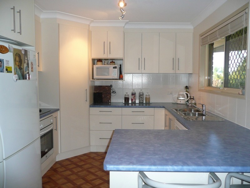 Edens Landing QLD 4207