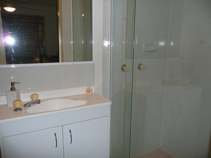 Edens Landing QLD 4207