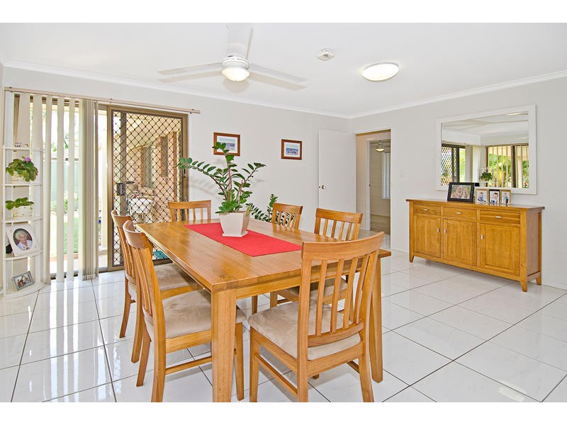 Mount Warren Park QLD 4207