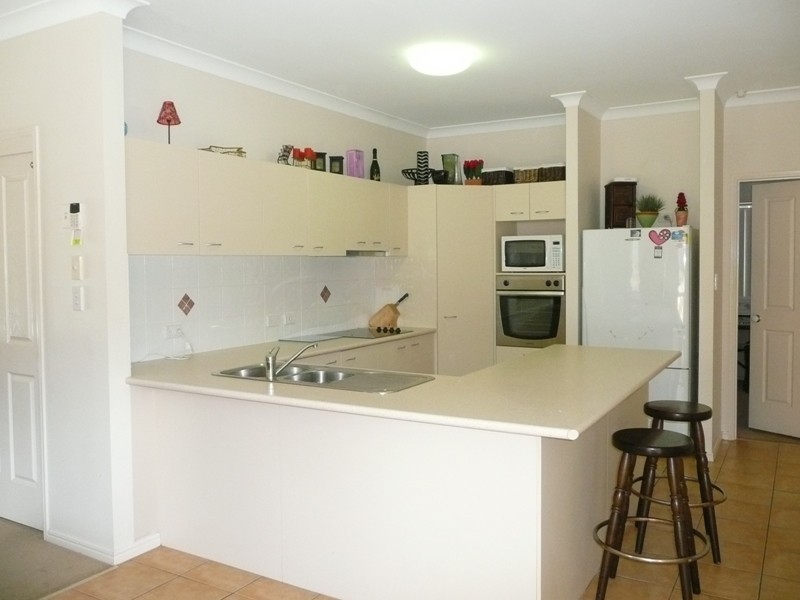 Edens Landing QLD 4207