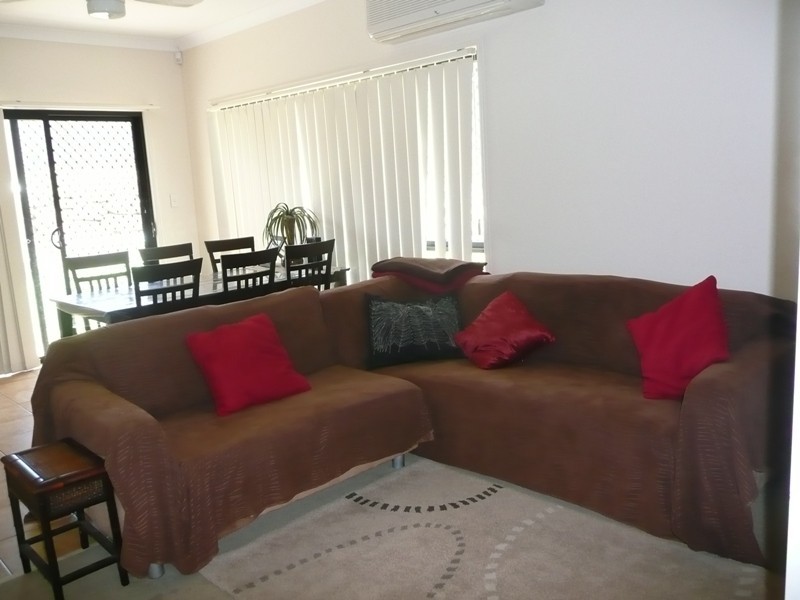 Edens Landing QLD 4207