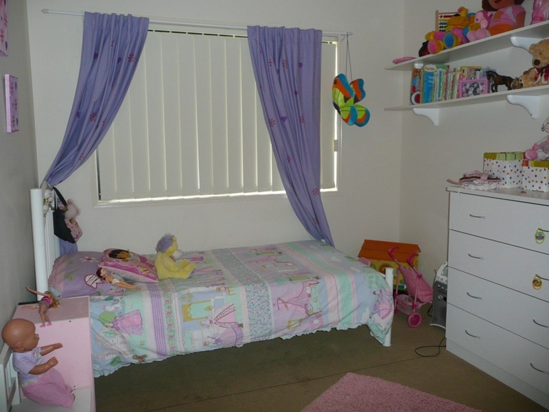 Edens Landing QLD 4207