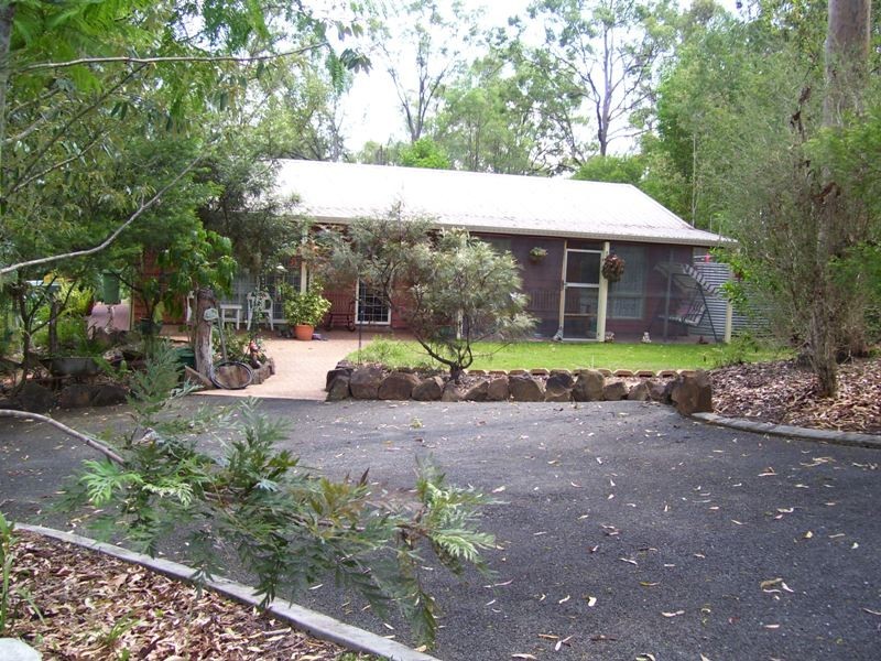 124 Naylor Drive, Tamborine QLD 4270
