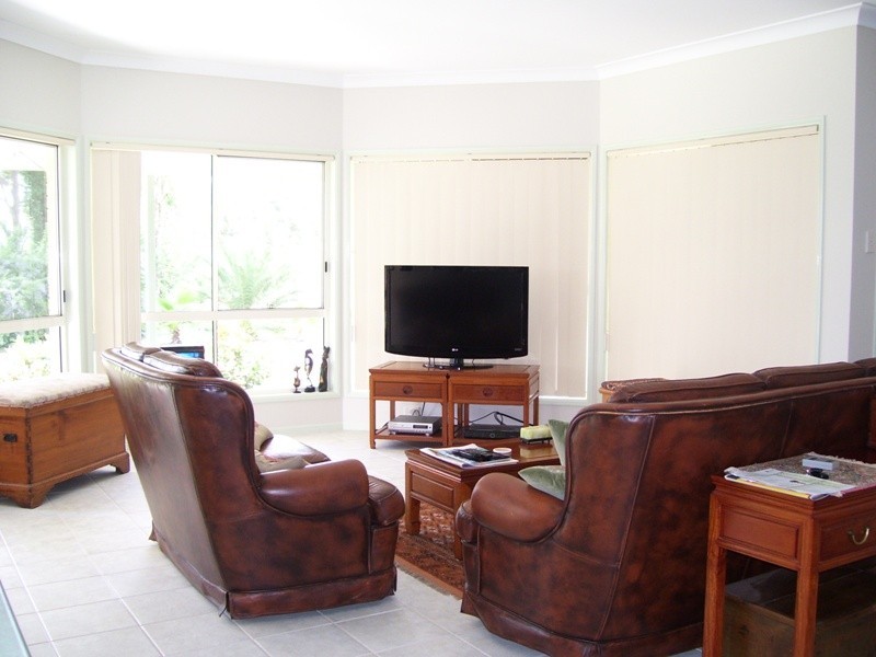 82 Pepperina Drive, Stockleigh QLD 4280