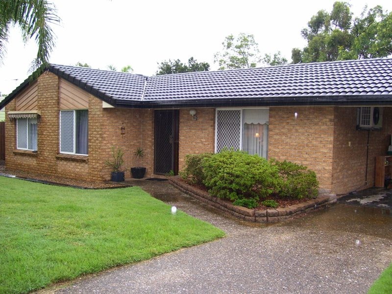 21 Heinrich Drive, Mount Warren Park QLD 4207