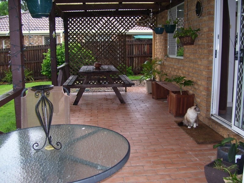 21 Heinrich Drive, Mount Warren Park QLD 4207