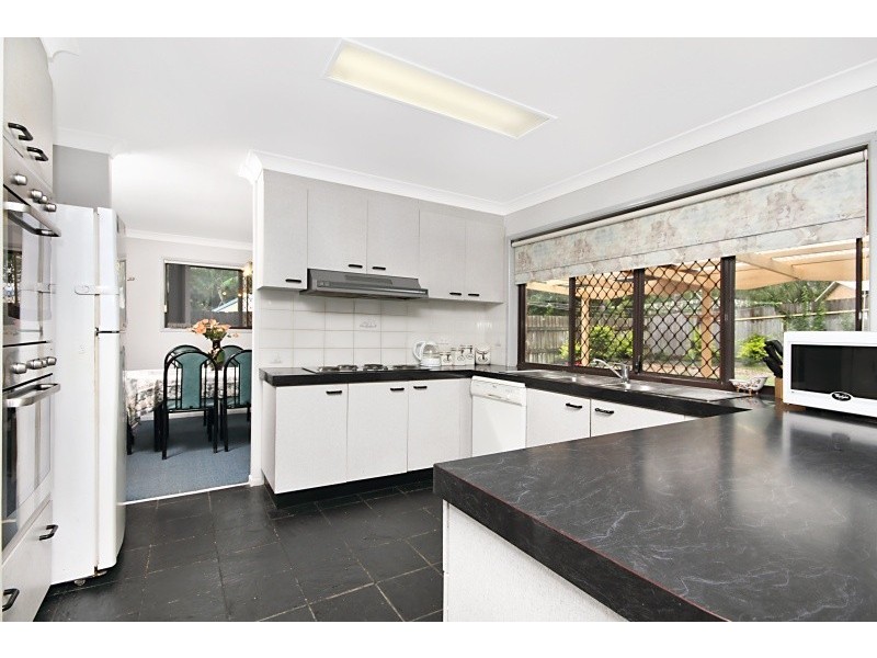 16 Rogers Avenue, Beenleigh QLD 4207