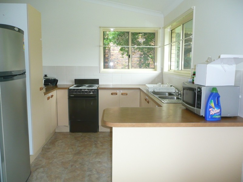 24 Tregana Circuit, Edens Landing QLD 4207