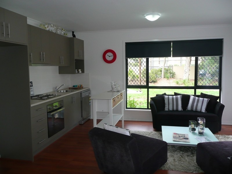 102 Riverhills Road, Eagleby QLD 4207