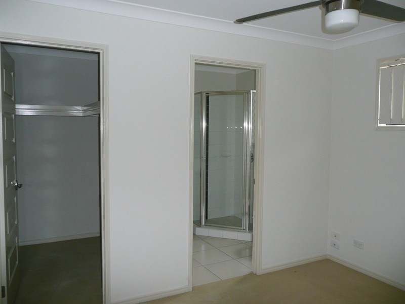 12 Shelley Avenue, Mount Warren Park QLD 4207