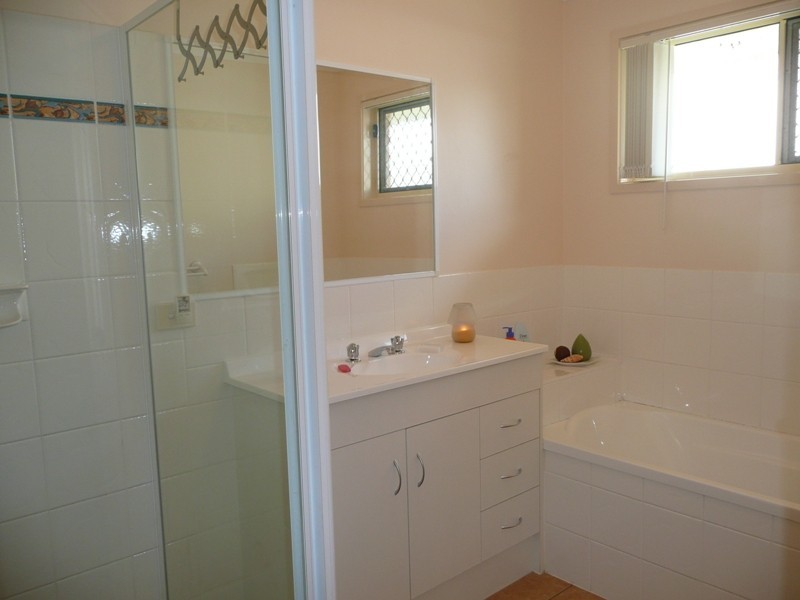 63 Gawain Drive, Ormeau QLD 4208